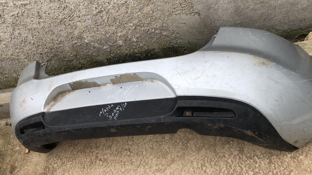 Bumper trasero mazda 3 sedan 2004 2009 - Grupo Revisa 