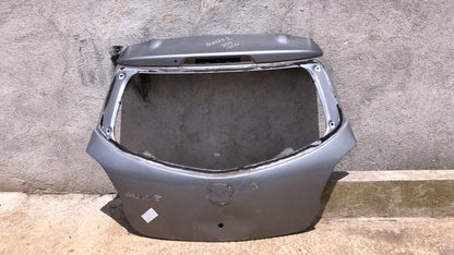 Compuerta baul mazda 2 hatchback 2005 2015 - Grupo Revisa 