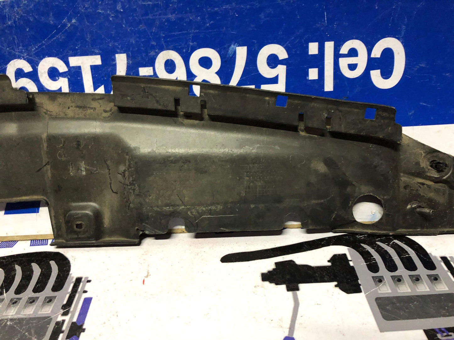 Cubierta superior de radiador Hyundai Accent 2010 2018 ( 86352-1r000 ) - Grupo Revisa 