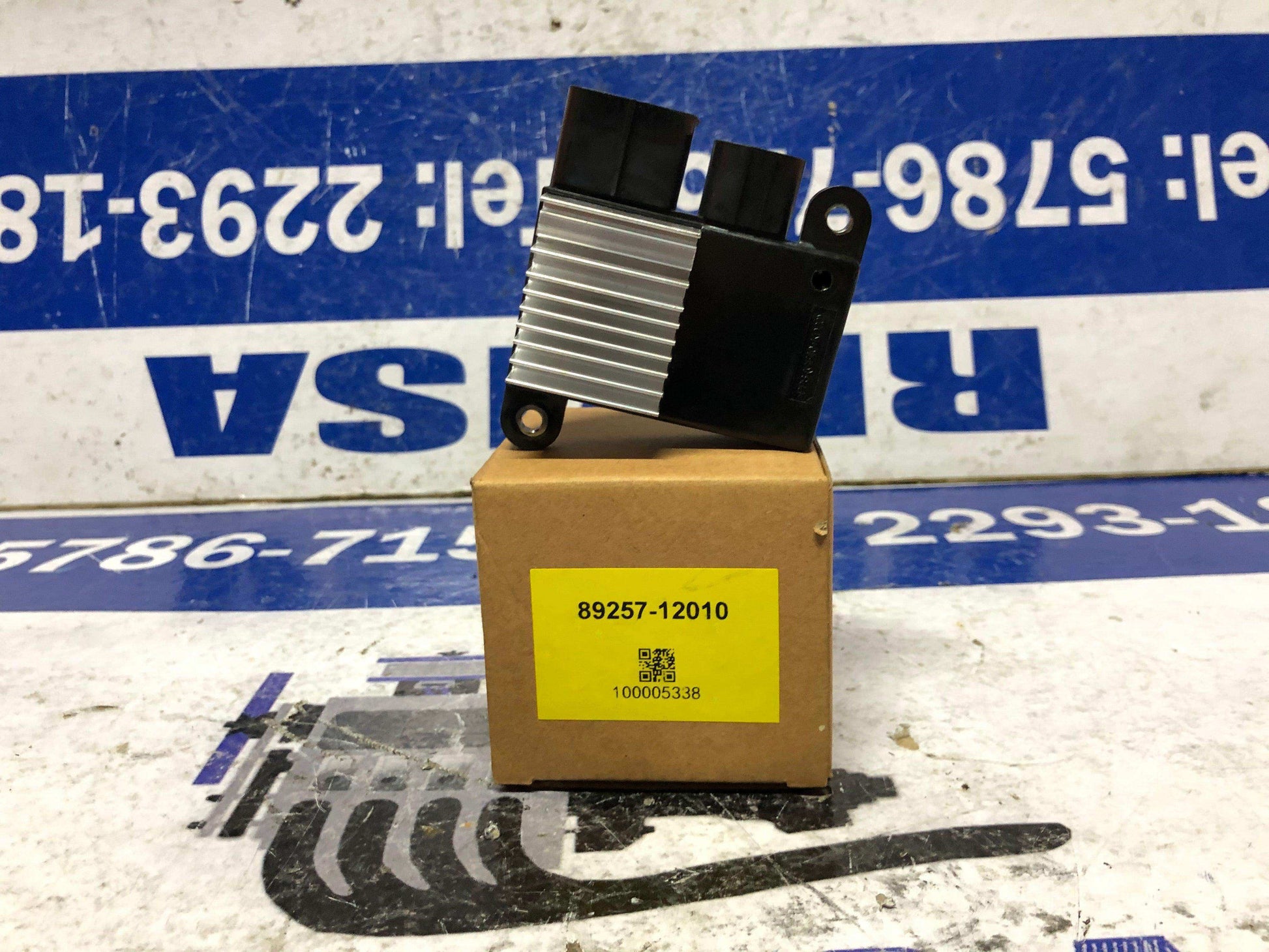 Modulo de ventilador Mazda CX-5 cx7 cx3 5 3 / Toyota Corolla matrix C-hr 2006 2018 (89257-12010) - Grupo Revisa 