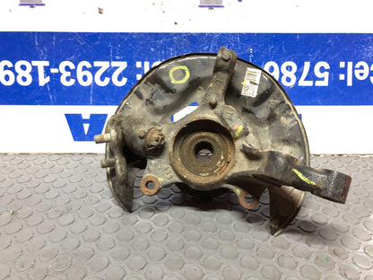 Muñón delantero izquierdo Toyota corolla 2004 2008 - Grupo Revisa 