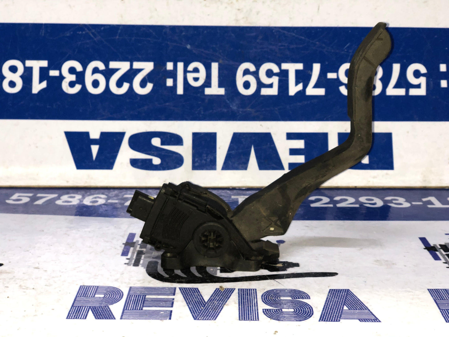 Pedal de aceleración Peugeot 307 308 Citroen c2 2001 2013 ( 9681530380 ) - Grupo Revisa 