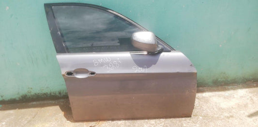 Puerta delantera derecha BMW 328i 2006-2010 - Grupo Revisa 