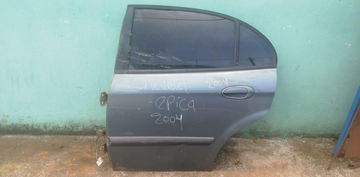 Puerta trasera izquierda Chevrolet Epica 2002-2005 - Grupo Revisa 