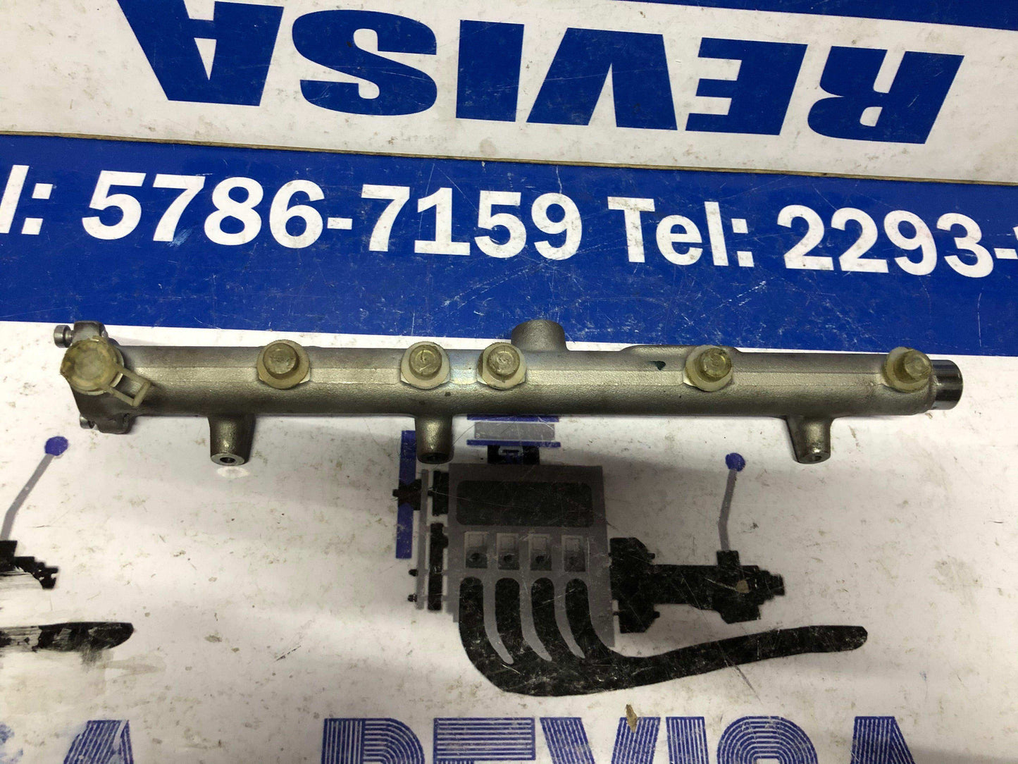 Riel de inyectores Hyundai Tucson Santa Fe / Kia Sorento Sportage 2.0 diesel motor D4EA 2004 2009( 31400-27001 ) - Grupo Revisa 